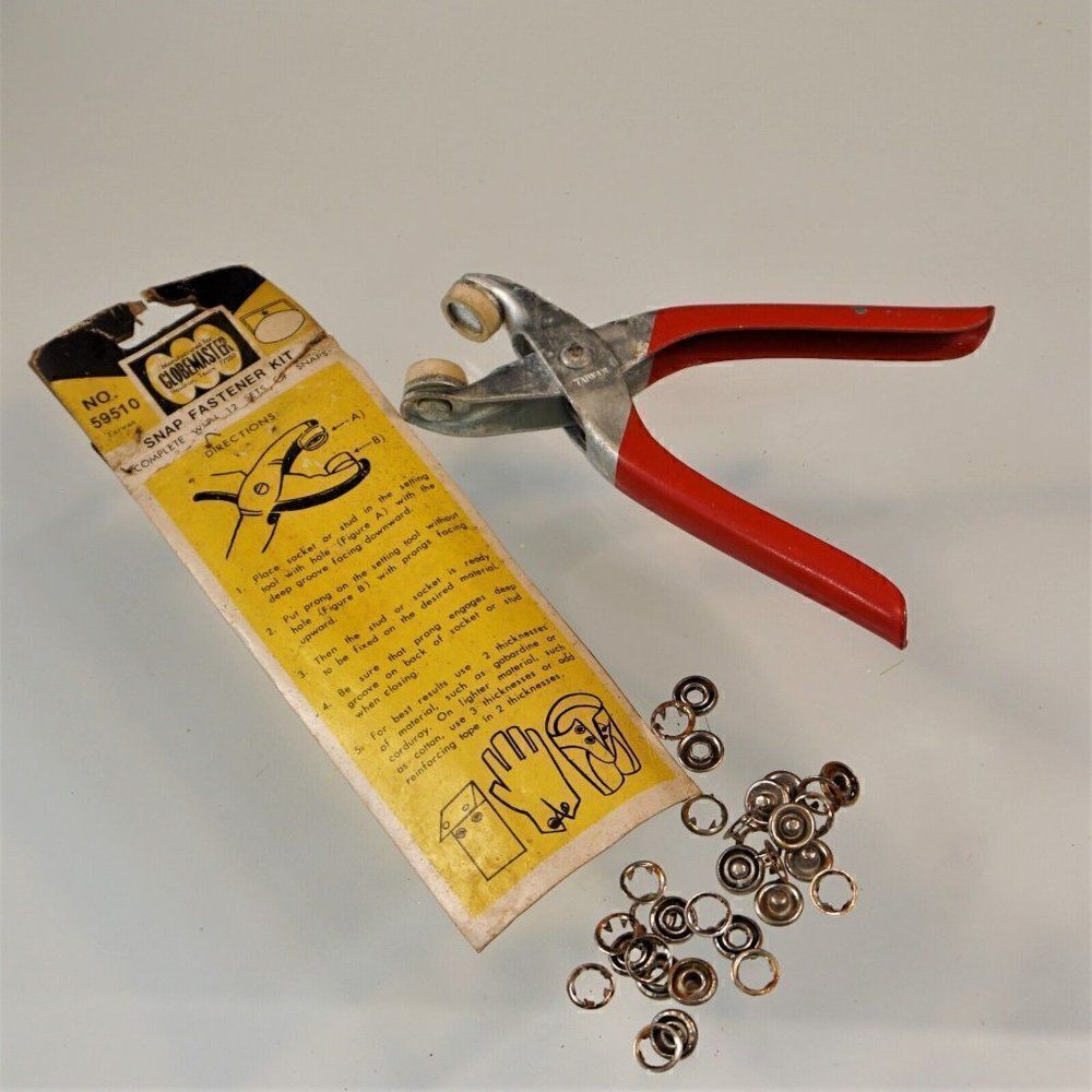 Vintage Globemaster Snap Fastener No 59510 Metal Rivet Punch Grommet Pliers